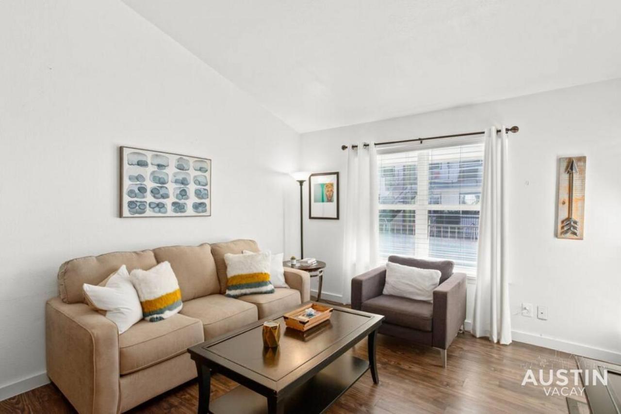5 Minutes To Zilker Barton Springs With Parking Apartment Остин Екстериор снимка
